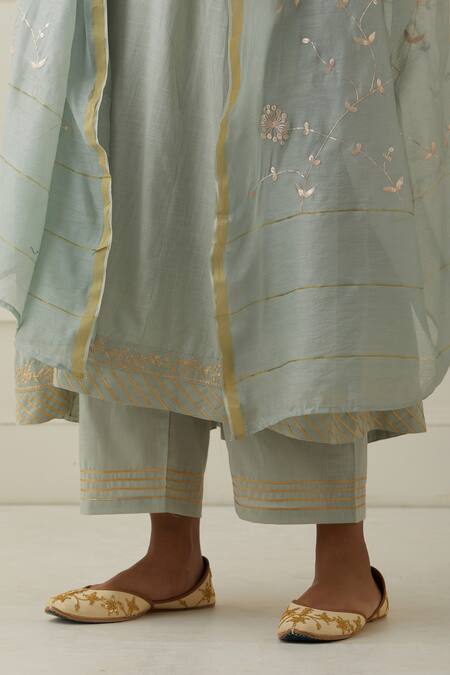 Buy Kamaltaas Green Cotton Embroidery Split V-neck Anarkali And Pant Set Online at Aza Fashions Buy_Kamaltaas_Green Cotton Embroidery Split V-neck Anarkali And Pant Set _Online_at_Aza_Fashions