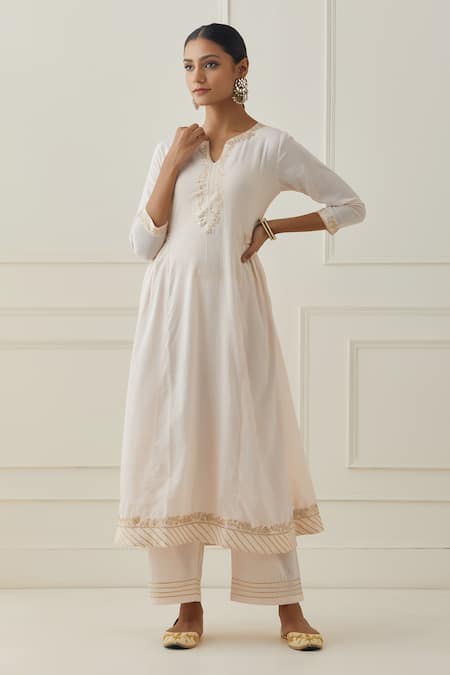 Kamaltaas_Pink Cotton Embroidery Split V-neck Hand Anarkali Pant Set _at_Aza_Fashions