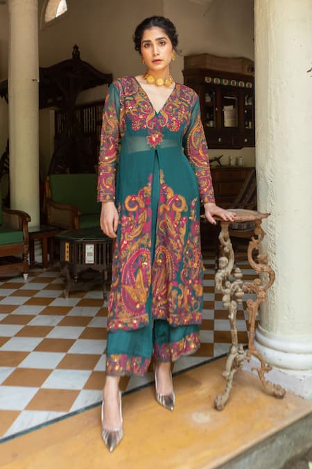Ruhr India Paisley Embroidered Kurta & Pant Set 