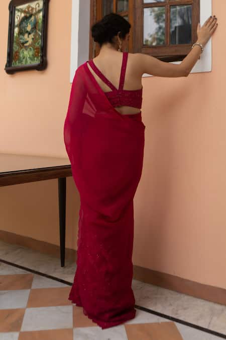 Ruhr India Paisley Embroidered Saree & Blouse Set 