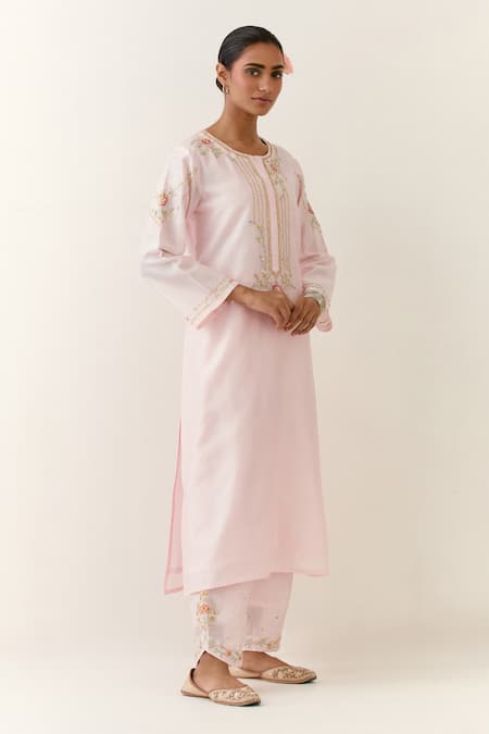 Buy Anantaa By Roohi Pink Silk, Chanderi Embroidery Round Neck Kurta Online at Aza Fashions Buy_Anantaa By Roohi_Pink Silk, Chanderi Embroidery Round Neck Kurta _Online_at_Aza_Fashions