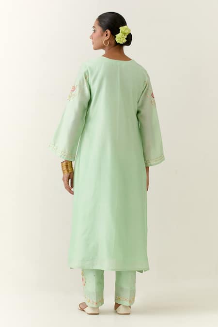 Anantaa By Roohi Silk Chanderi Embroidered Kurta 