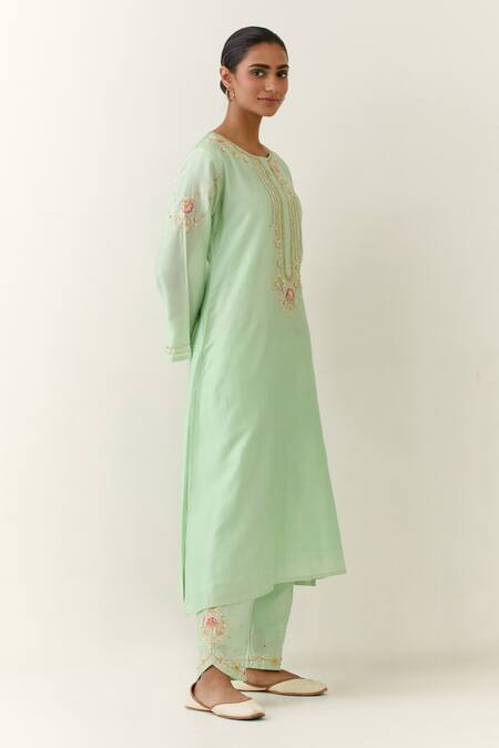 Shop Anantaa By Roohi Green Silk, Chanderi Embroidery Round Neck Kurta Online at Aza Fashions Shop_Anantaa By Roohi_Green Silk, Chanderi Embroidery Round Neck Kurta _Online_at_Aza_Fashions