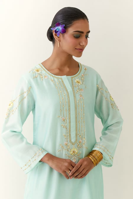 Shop Anantaa By Roohi Blue Silk, Chanderi Embroidery Round Neck Kurta Online at Aza Fashions Shop_Anantaa By Roohi_Blue Silk, Chanderi Embroidery Round Neck Kurta _Online_at_Aza_Fashions