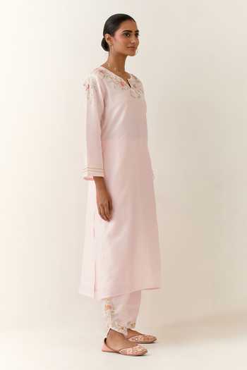 Anantaa By Roohi_Pink Silk, Chanderi Embroidery Split V-neck Kurta And Palazzo Set _at_Aza_Fashions