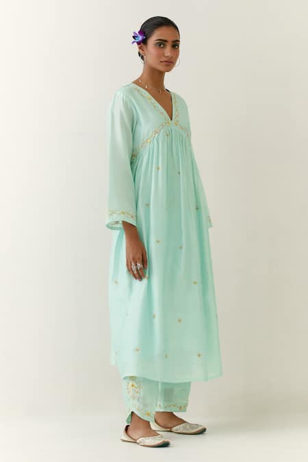 Buy_Anantaa By Roohi_Blue Silk, Chanderi, Chiffon Sequins, Embroidery V-neck Hand Palazzo Pant Set 