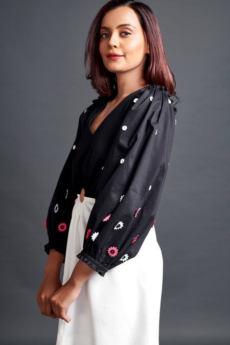 Deepika Arora Black Cotton Applique V-neck Floral Cut Work Sleeve Dress Online at Aza Fashions Deepika Arora_Black Cotton Applique V-neck Floral Cut Work Sleeve Dress_Online_at_Aza_Fashions