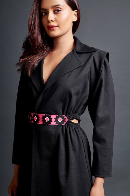 Deepika Arora_Black Applique Collared Jacket Dress With Flower Embroidered Belt_Online_at_Aza_Fashions