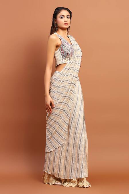 Soniya G Ivory Cotton Beads, Cut Work V-neck Floral Dana Embroidered Pre-draped Saree Online at Aza Fashions Soniya G_Ivory Cotton Beads, Cut Work V-neck Floral Dana Embroidered Pre-draped Saree_Online_at_Aza_Fashions