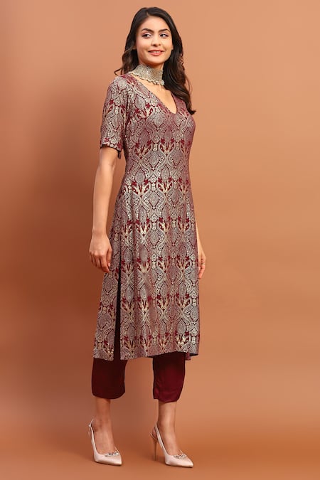 Buy_Soniya G_Maroon Georgette Sequins, Foil Printing, Embroidery V-neck Kurta Pant Set _Online_at_Aza_Fashions