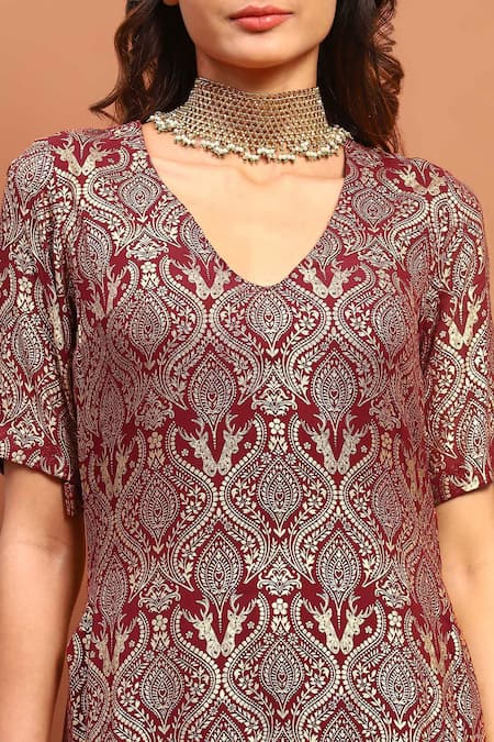 Shop_Soniya G_Maroon Georgette Sequins, Foil Printing, Embroidery V-neck Kurta Pant Set _Online_at_Aza_Fashions
