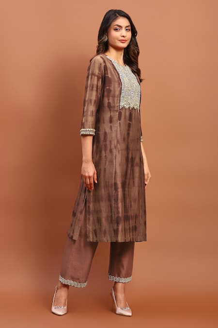 Buy Soniya G Brown Georgette Sequins, Beads, Cut Work, Embroidery Pakistani Yoke Kurta Set Online at Aza Fashions Buy_Soniya G_Brown Georgette Sequins, Beads, Cut Work, Embroidery Pakistani Yoke Kurta Set_Online_at_Aza_Fashions