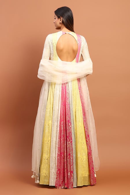 Soniya G Colorblock Panelled Anarkali With Dupatta 