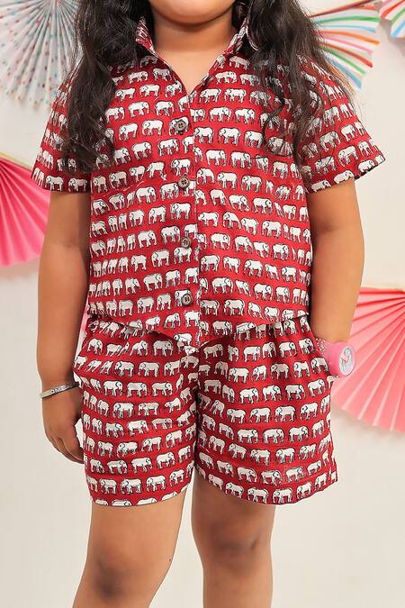 Tiny Colour_Red Cotton Elephant Print Shirt And Shorts Set _Online_at_Aza_Fashions
