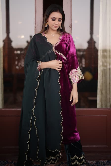 Shop_Negra Elegante_Magenta Silk Velvet Hand Embroidered Zardozi V Neck Anarkali Palazzo Set _at_Aza_Fashions
