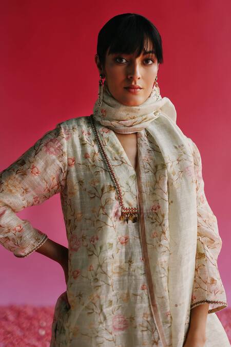 Shop_Taisha_Green Pure Handloom Sequin Weave Fabric Floral Gulbag Dupatta_Online_at_Aza_Fashions