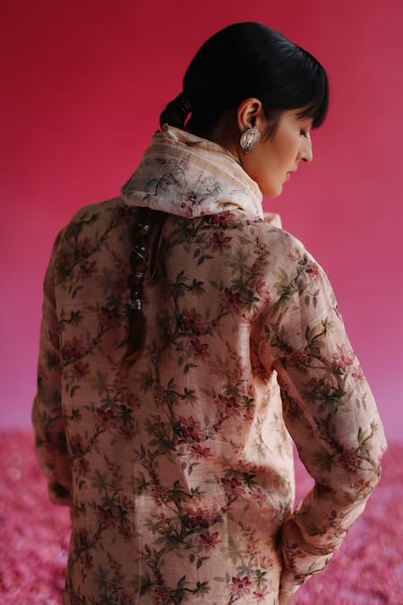 Taisha_Pink Handloom Cotton Embroidery Aacho Woven Dupatta _Online_at_Aza_Fashions