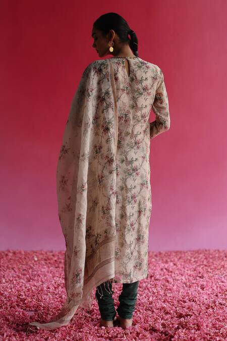 Shop Taisha White Linen, Silk Sequins Round Neck Floral Vine Pattern Kurta at Aza Fashions Shop_Taisha_White Linen, Silk Sequins Round Neck Floral Vine Pattern Kurta _at_Aza_Fashions