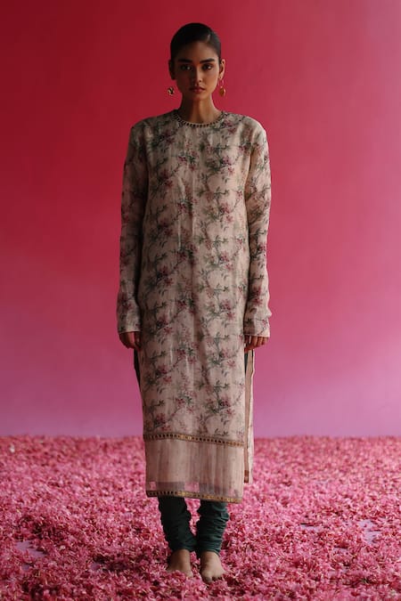 Taisha White Linen, Silk Sequins Round Neck Floral Vine Pattern Kurta at Aza Fashions Taisha_White Linen, Silk Sequins Round Neck Floral Vine Pattern Kurta _at_Aza_Fashions