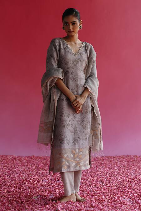 Taisha_Grey Linen, , Handloom Embroidery, Swaroop Floral Woven Kurta Set _Online_at_Aza_Fashions