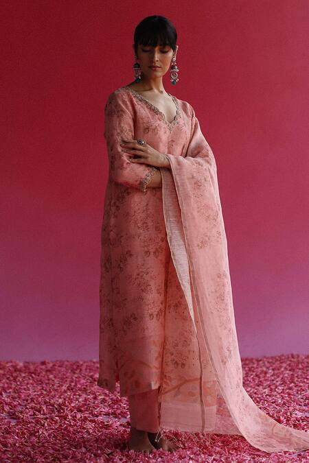 Buy Taisha Pink Linen, Silk, , Handloom Swaroop Flower Woven Kurta Set Online at Aza Fashions Buy_Taisha_Pink Linen, Silk, , Handloom Swaroop Flower Woven Kurta Set _Online_at_Aza_Fashions