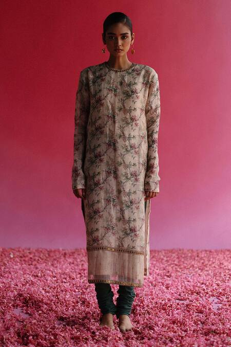 Shop Taisha White Linen, , Handloom Embroidery, Aacho Flower Woven Kurta Set Online at Aza Fashions Shop_Taisha_White Linen, , Handloom Embroidery, Aacho Flower Woven Kurta Set _Online_at_Aza_Fashions