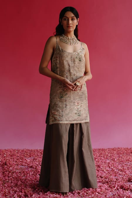Buy Taisha Grey Silk, Linen, , Handloom Nanda Floral Woven Kurta Gharara Set Online at Aza Fashions Buy_Taisha_Grey Silk, Linen, , Handloom Nanda Floral Woven Kurta Gharara Set _Online_at_Aza_Fashions
