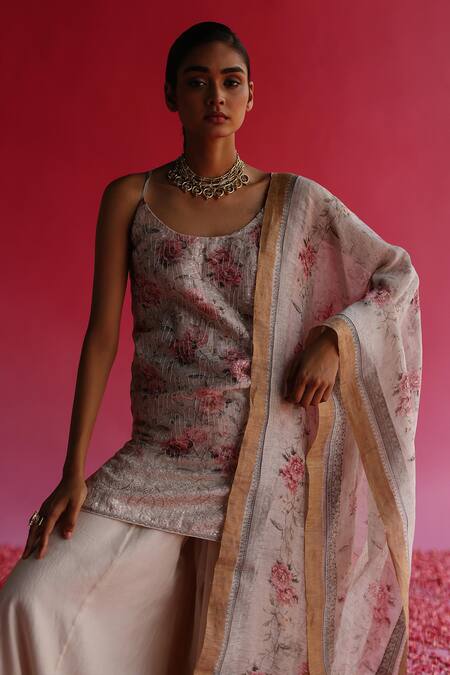 Shop_Taisha_White Silk, , Chanderi, Handloom Embroidery, Sneh Thread Kurta Set _Online_at_Aza_Fashions