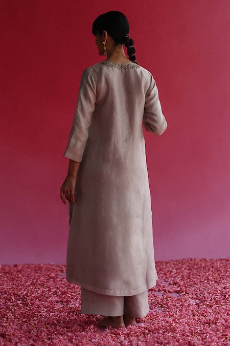 Shop Taisha Gray Tissue, Silk Zari, Beads Split Grey Embroidered Kurta And Flared Pant Set at Aza Fashions Shop_Taisha_Gray Tissue, Silk Zari, Beads Split Grey Embroidered Kurta And Flared Pant Set _at_Aza_Fashions