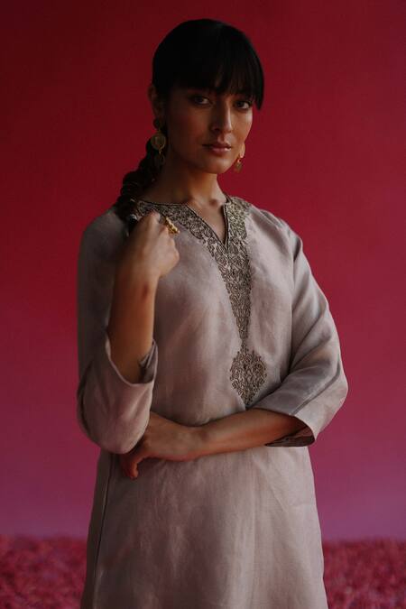 Taisha Gray Tissue, Silk Zari, Beads Split Grey Embroidered Kurta And Flared Pant Set at Aza Fashions Taisha_Gray Tissue, Silk Zari, Beads Split Grey Embroidered Kurta And Flared Pant Set _at_Aza_Fashions