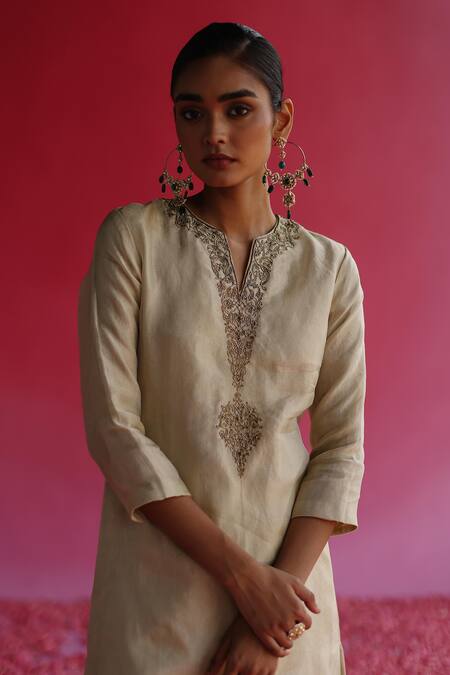 Buy_Taisha_Yellow Tissue, Silk Zari, Beads Split Kaljo Embroidered Kurta And Flared Pant Set _Online_at_Aza_Fashions