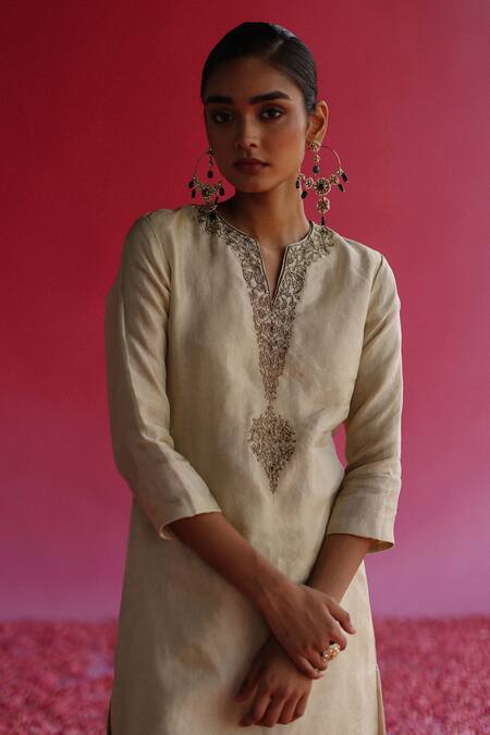 Shop_Taisha_Yellow Tissue, Silk Zari, Beads Split Kaljo Embroidered Kurta And Flared Pant Set _Online_at_Aza_Fashions