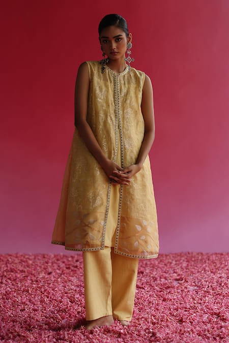 Buy Taisha Yellow Linen, Silk Embroidery, Sequins Pushti Floral Handloom Jacket Kurta Online at Aza Fashions Buy_Taisha_Yellow Linen, Silk Embroidery, Sequins Pushti Floral Handloom Jacket Kurta _Online_at_Aza_Fashions