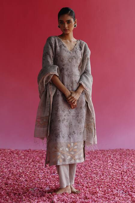 Taisha_Grey Cotton Swaroop Kala Handloom Pant _Online_at_Aza_Fashions