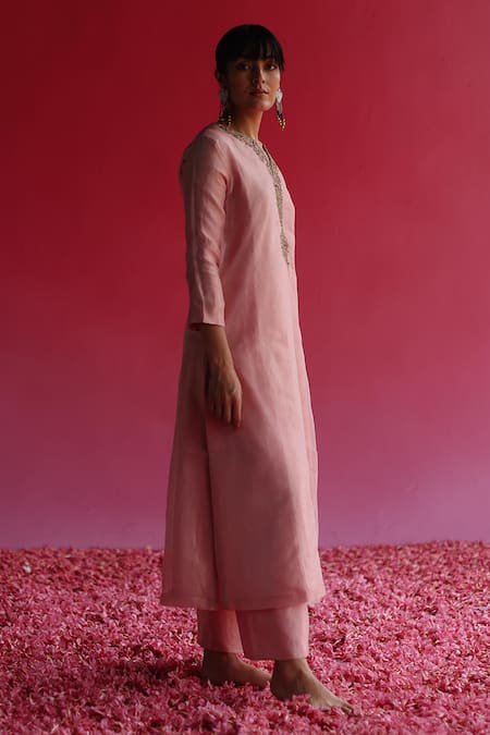 Taisha_Pink Silk Kaljo Zari Tissue Flare Pant _at_Aza_Fashions