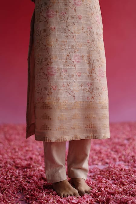 Taisha Pink Linen, Silk, Cotton Embroidery, Sequins Gulbag Handloom Kurta Pant Set at Aza Fashions Taisha_Pink Linen, Silk, Cotton Embroidery, Sequins Gulbag Handloom Kurta Pant Set_at_Aza_Fashions