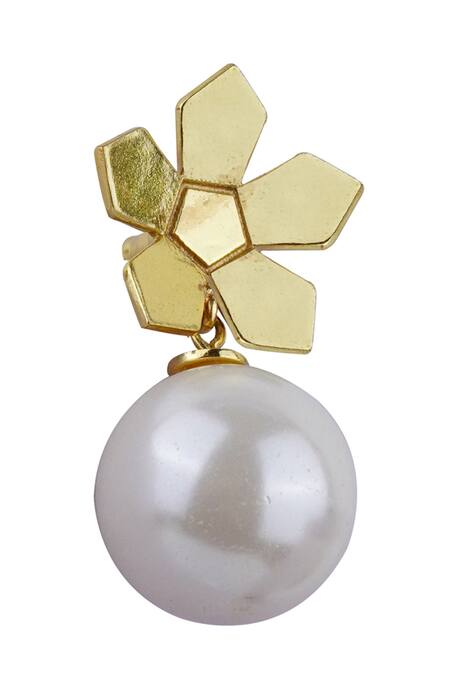Shop Varnika Arora Gold Plated Pearls Bloom Embellished Earrings Online at Aza Fashions Shop_Varnika Arora_Gold Plated Pearls Bloom Embellished Earrings _Online_at_Aza_Fashions