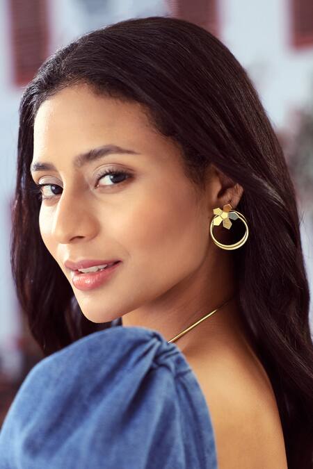 Shop Varnika Arora Gold Plated Zuri Floral Pattern Earrings Online at Aza Fashions Shop_Varnika Arora_Gold Plated Zuri Floral Pattern Earrings _Online_at_Aza_Fashions
