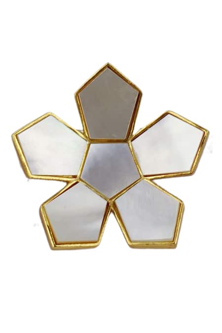 Buy_Varnika Arora_Gold Plated Pearls Willow Floral Motif Pattern Studs _Online_at_Aza_Fashions