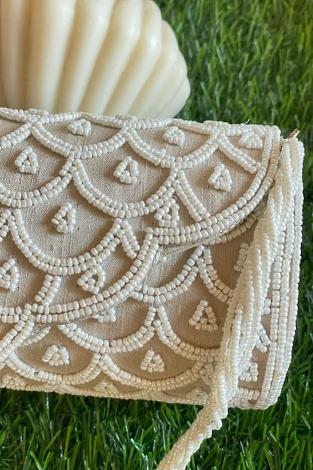 Kreivo By Vamanshi Damania Silk Pearl Embellished Bag 