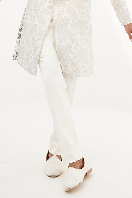 Arjan Dugal Ivory Chanderi Silk Embroidered Thread And Zari Work Achkan Set Online at Aza Fashions Arjan Dugal_Ivory Chanderi Silk Embroidered Thread And Zari Work Achkan Set _Online_at_Aza_Fashions