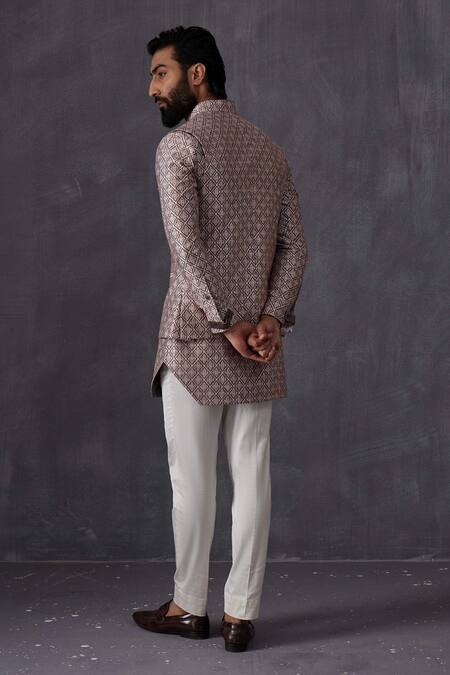 Arjan Dugal Floral Embroidered Chanderi Silk Bundi 