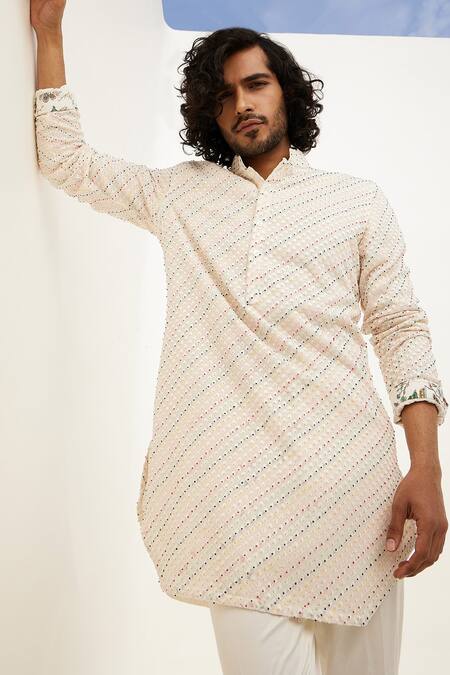 Buy_Arjan Dugal_Ivory Cotton, Silk, Georgette, Lycra Embroidery Floral Kurta With Pant 