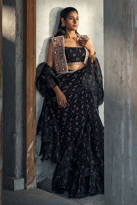 Kyross_Black Organza, Georgette Beads, Flower Print Pre-draped Saree With Blouse _Online_at_Aza_Fashions
