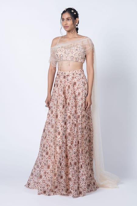 Shop Kyross Ivory Organza, Tulle Sequins, Beads Sweetheart Neck Printed Bustier Sharara Set Online at Aza Fashions Shop_Kyross_Ivory Organza, Tulle Sequins, Beads Sweetheart Neck Printed Bustier Sharara Set _Online_at_Aza_Fashions