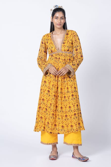 Kyross Yellow Georgette Embroidery, Sequins Floral Jaal Print Kurta And Palazzo Set Online at Aza Fashions Kyross_Yellow Georgette Embroidery, Sequins Floral Jaal Print Kurta And Palazzo Set _Online_at_Aza_Fashions