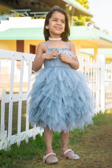 CASA NINOS Ruffle Dress & Embroidered Cape Set 