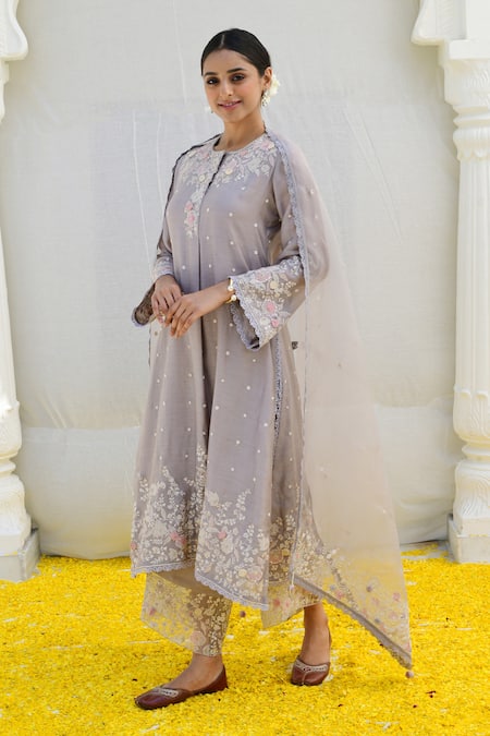 Shop Label Niti Bothra Grey Silk, Chanderi, Organza Sequins, Pearls, Banaras Floral Kurta Pant Set at Aza Fashions Shop_Label Niti Bothra_Grey Silk, Chanderi, Organza Sequins, Pearls, Banaras Floral Kurta Pant Set _at_Aza_Fashions