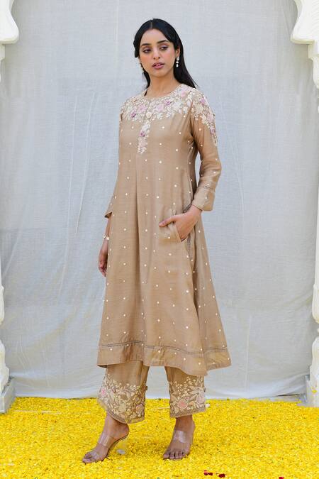 Shop Label Niti Bothra Ivory Silk Sequins, Pearls, Embroidery Round Neck Banaras Kurta And Palazzo Set Online at Aza Fashions Shop_Label Niti Bothra_Ivory Silk Sequins, Pearls, Embroidery Round Neck Banaras Kurta And Palazzo Set _Online_at_Aza_Fashions