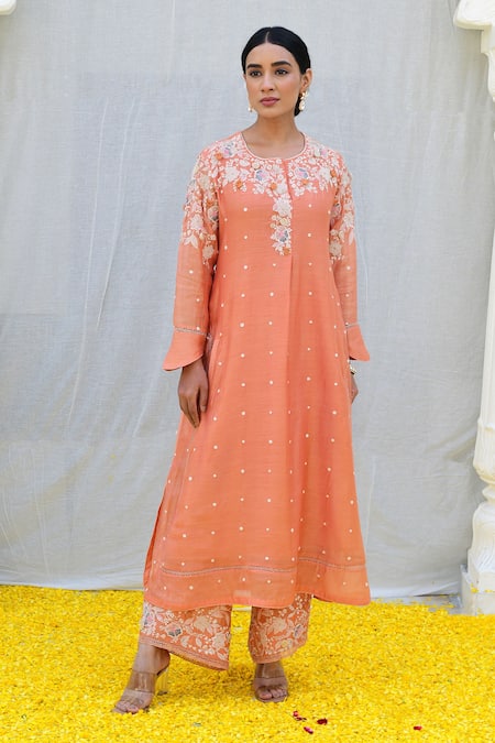 Label Niti Bothra_Peach , Chanderi Sequins, Pearls, Banaras Kurta And Palazzo Set _Online_at_Aza_Fashions